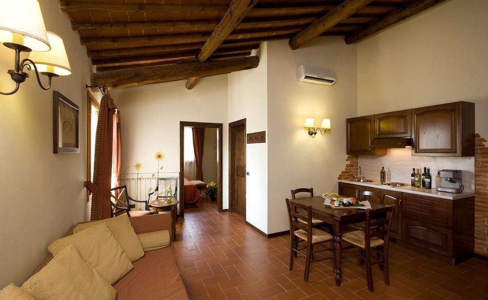 Agriturismo Antico Borgo Poggitazzi Terranuova Bracciolini Exteriér fotografie